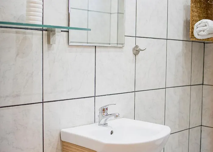 Eridos Case de vacanță